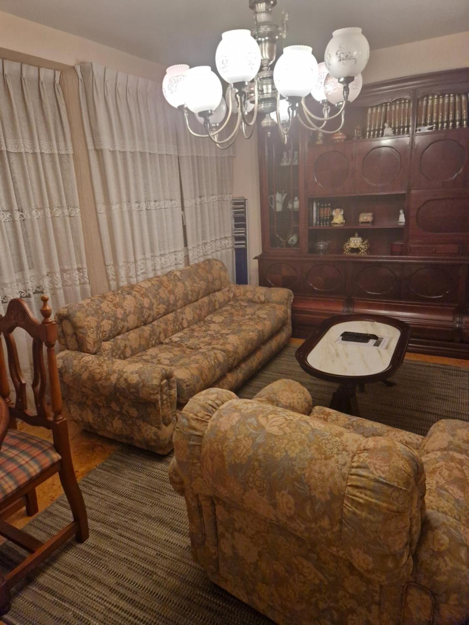 Apartamento Muy Amplio, Con Wifi Y A 12 Minutos Del Centro กิฮอน ภายนอก รูปภาพ